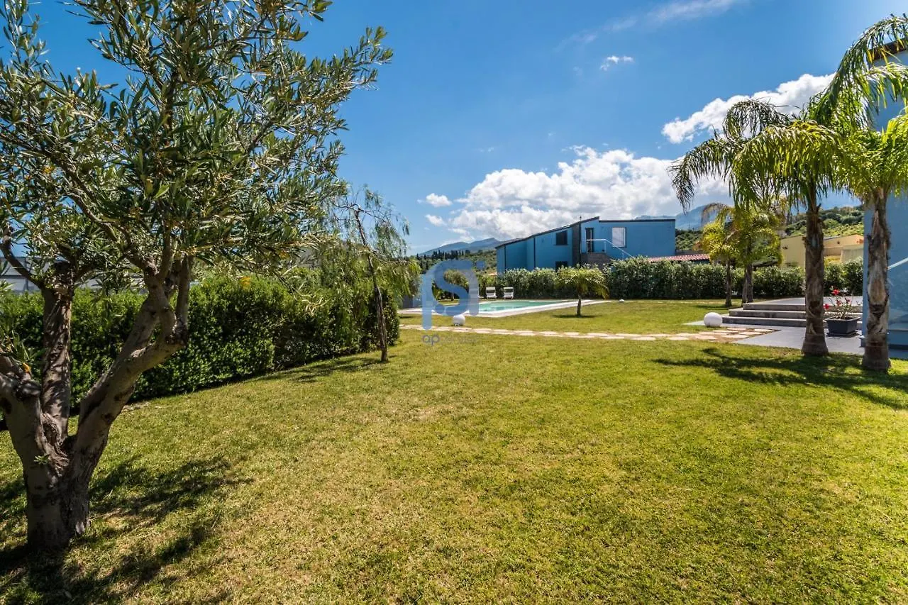 Villa Azzurra Con Piscina Privata Lascari