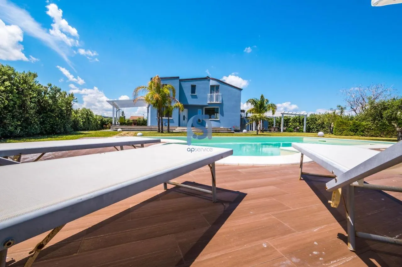 Villa Azzurra Con Piscina Privata Lascari